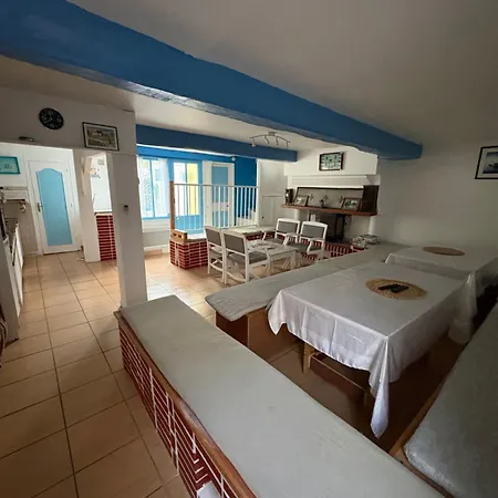 Holiday home Maison Normande *